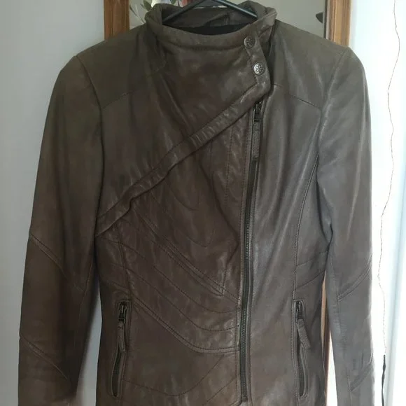 Leather Jacket - Picture 12 of 15